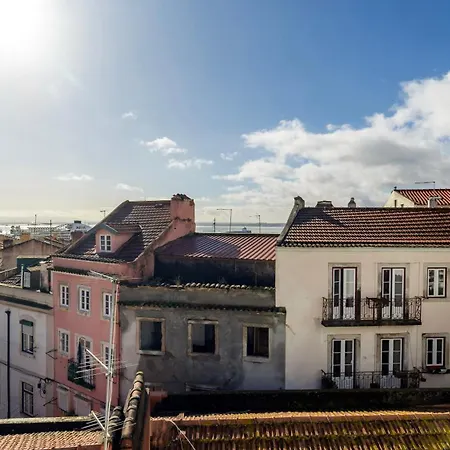 Stunning View Alfama Duplex By Lovelystay Apartment Lissabon