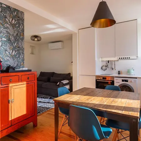 Stunning View Alfama Duplex By Lovelystay