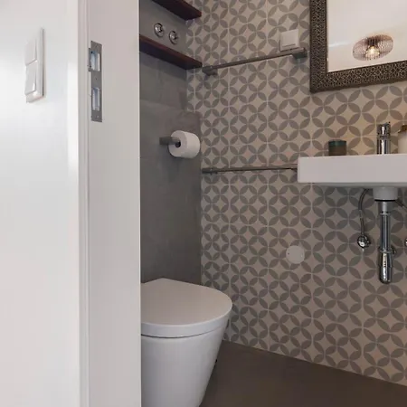 Stunning View Alfama Duplex By Lovelystay Appartement