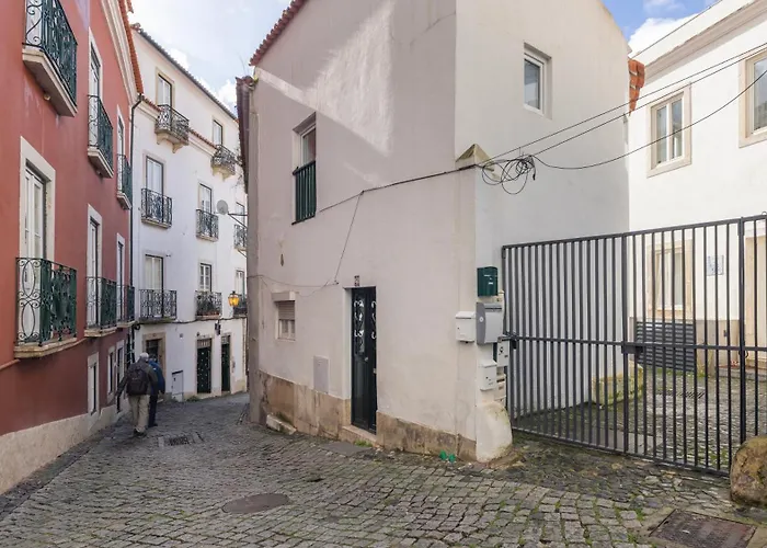 Stunning View Alfama Duplex By Lovelystay